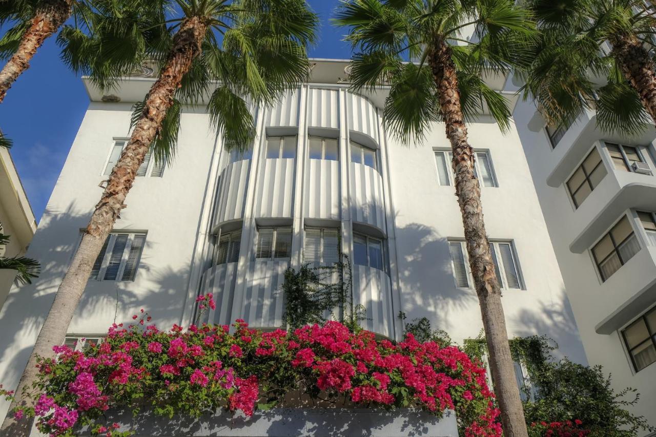 South Seas Hotel — Photos 2